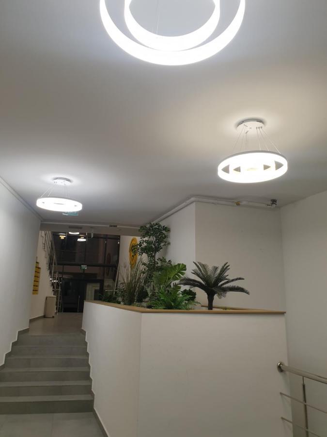 Boutique Apartment Bukarest Exteriör bild