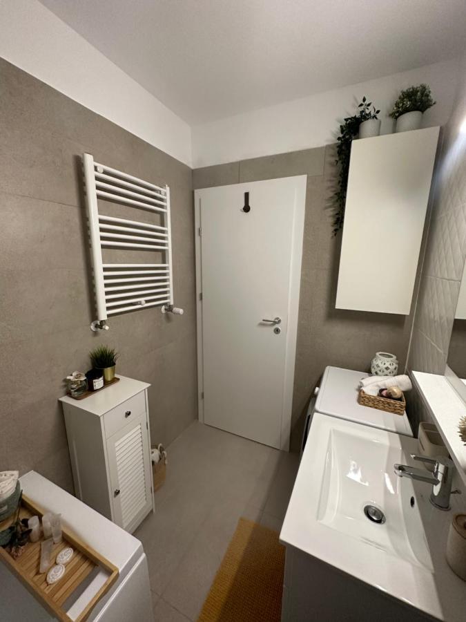 Boutique Apartment Bukarest Exteriör bild