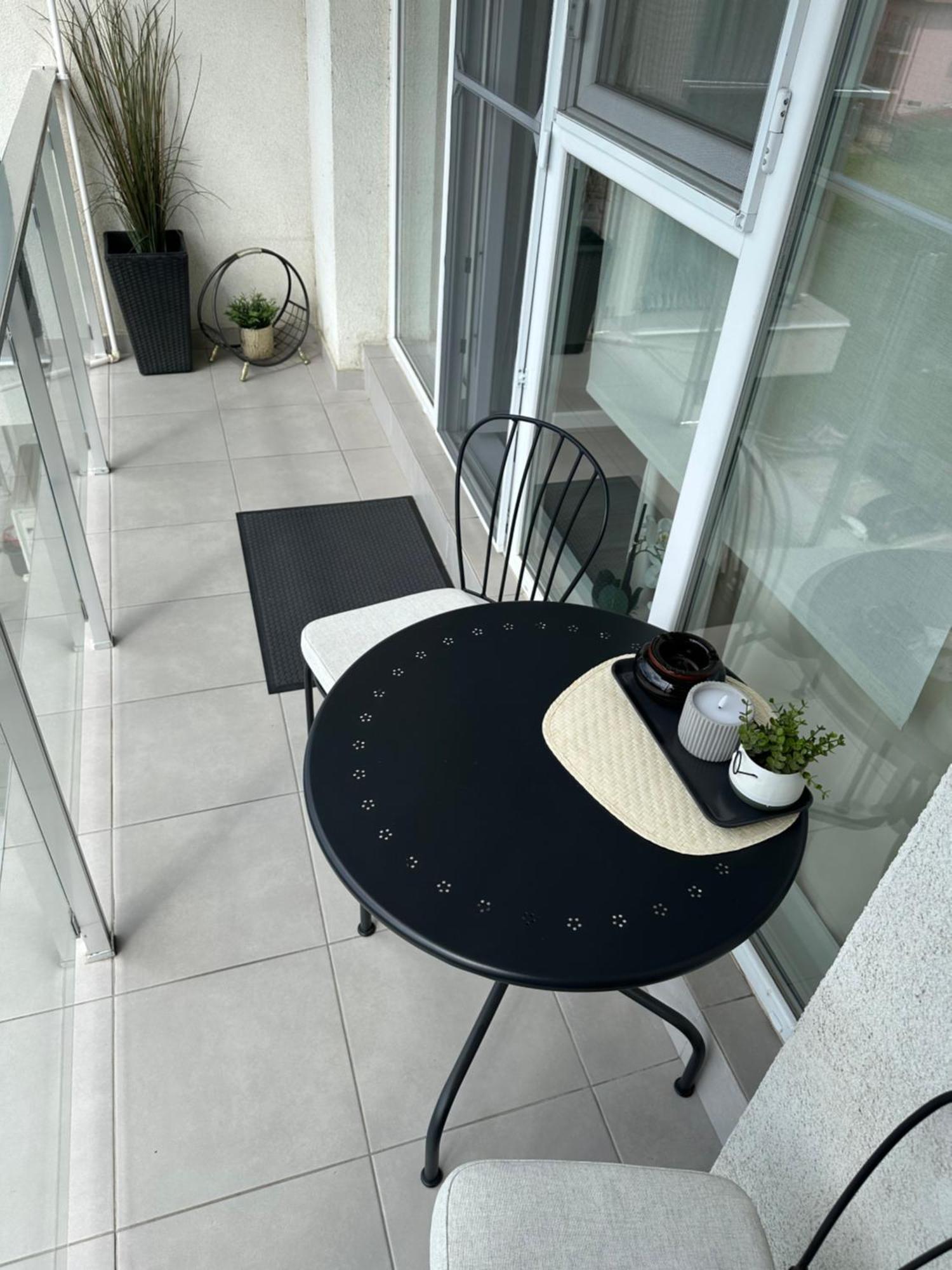 Boutique Apartment Bukarest Exteriör bild